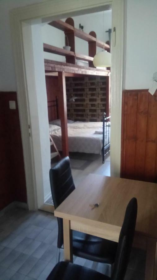 Jazmin Apartman Apartment Pecs Luaran gambar
